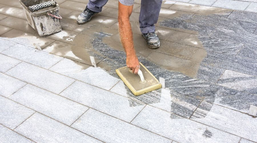 Professional gutter cleaning in Roaring Spring, PA